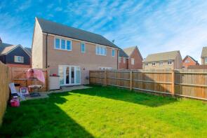 4, Hewitt Close, Hampton Heights, Peterborough PE7 8ST