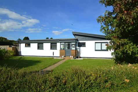 Recently Renovated * Winford