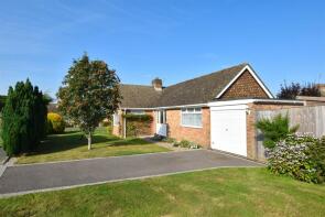 16, Fieldway, Rye TN31 6DL