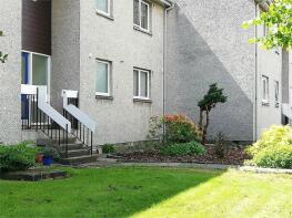 35, St Dunstan's Park, Melrose TD6 9LF