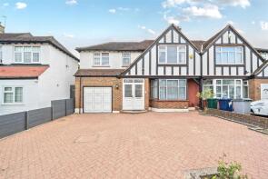 43, Hillside Gardens, Edgware HA8 8HA