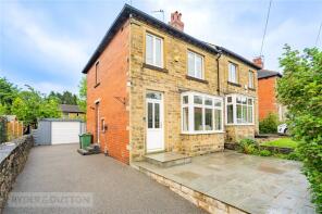 19, Blagden Lane, Newsome, Huddersfield HD4 6JZ