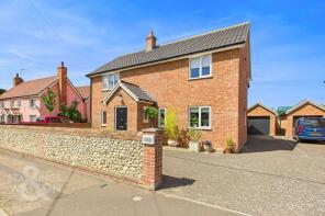 102, High Road, Harleston IP20 9LF