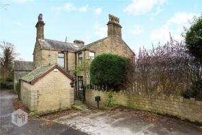 3, Little Holcombe, Lumb Carr Road, Bury BL8 4NJ