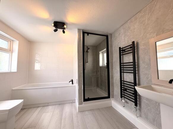 Bathroom.jpeg