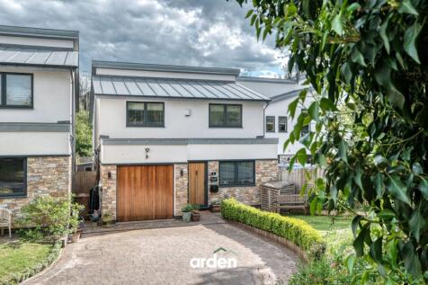 Lark Hill Road, Worcester, WR5