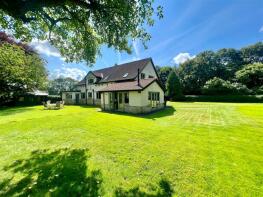 Midway, Loshpot Lane, Kirk Deighton LS22 5HJ