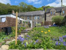 Middle Cottage, The Cottages, White Tor Road, Starkholmes, Matlock DE4 5JF