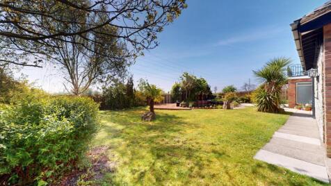 Catherine Drive, Cardiff, CF3