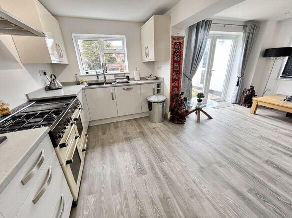 Kitchen area
