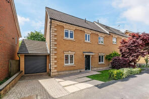 6, Juniper Close, Oxted RH8 0RX