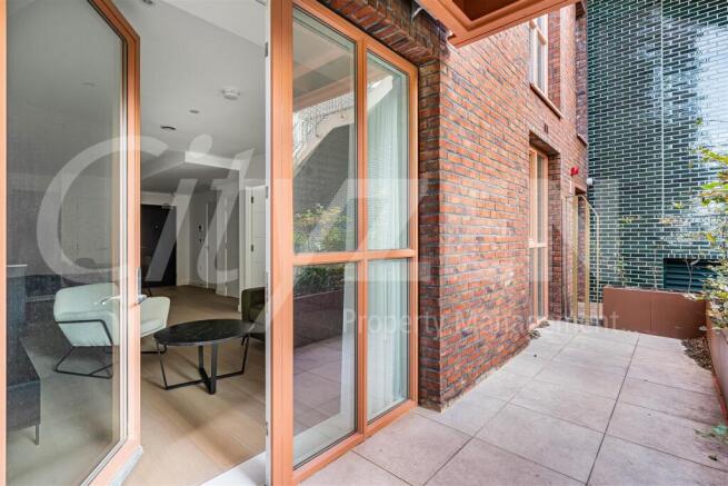 PRIVATE TERRACE