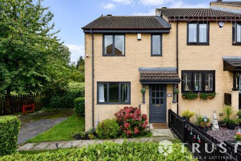 Chatsworth Terrace, Earlsheaton, WF12