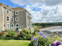 4, Gwel An Mor, Fore Street, Marazion TR17 0DB