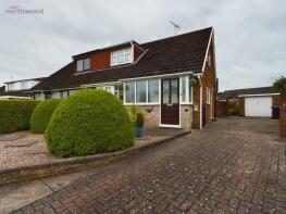 23, Wyndham Drive, Cefn-y-bedd LL12 9YB