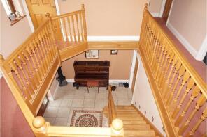3 Tower Hill House, Maes Cawnen, Trelech, Carmarthen SA33 6RW