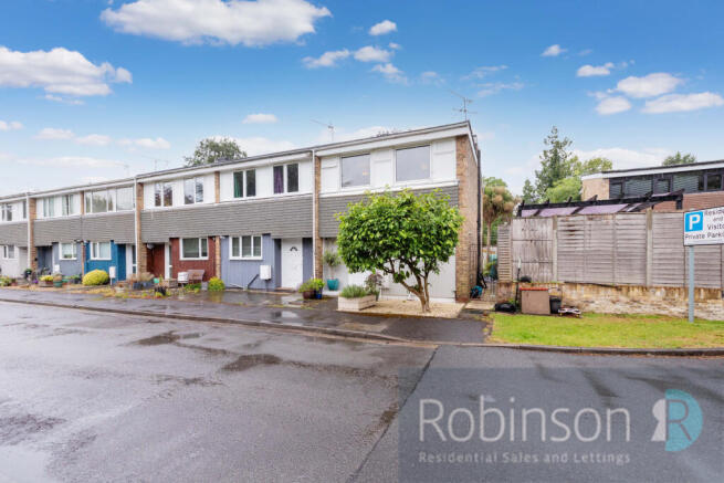 17 Lynton Green-9