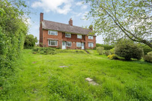 2, New Farm Cottages, Northington Road, Winchester SO21 1BY