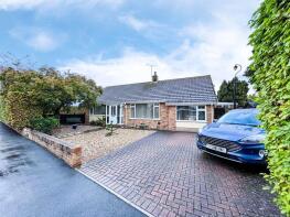 1, Heathfield Close, Creech Heathfield, Taunton TA3 5EP