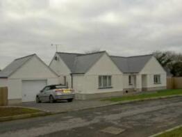 15, Maes Y Dderwen, Llanddewi Velfrey, Narberth SA67 7PL