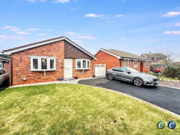 69, Ridgeway, Hixon ST18 0NZ