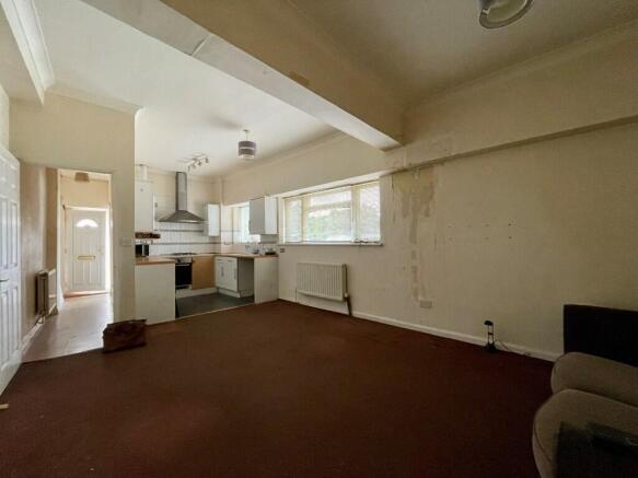 Lounge Kitchen