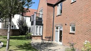 61, Pavilion Walk, South Street, Letcombe Regis, Wantage OX12 9SQ
