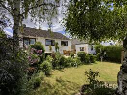 Ferndale, New Yatt Road, Witney OX29 6TN
