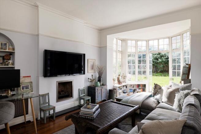 Flat 49, Beaufort Mansions11.jpg