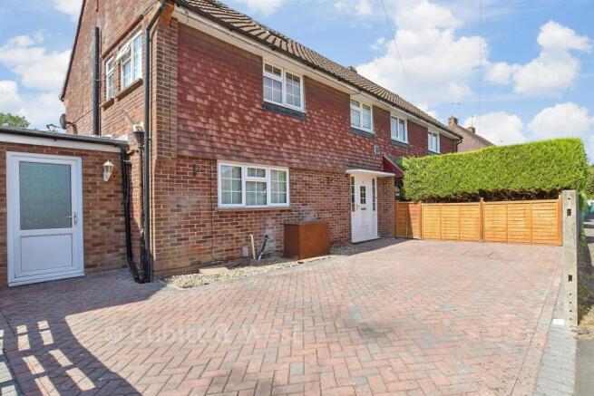 Driveway/Parking