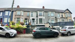 8, Penybryn Terrace, Hengoed CF82 7GF