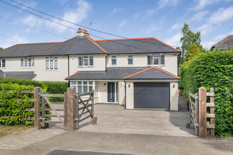 The Green, Potten End, Berkhamsted, HP4