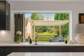 5, Pikes Pool Lane, Bromsgrove B60 1LJ