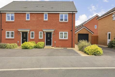 Grafton End, Highfields Caldecote