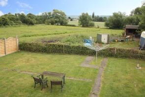 42, Bulkington SN10 1SL