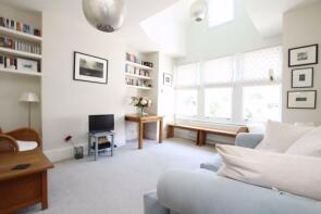 277, Alexandra Park Road, Wood Green, London N22 7BJ