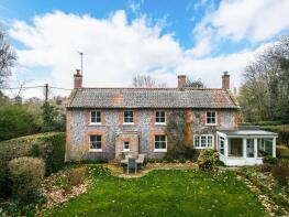 The Crest, Alby Hill, Norwich NR11 7PJ