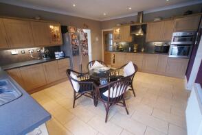293, Main Street, Bogside, Wishaw ML2 9PP