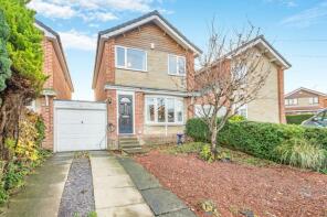 6, Coteroyd Avenue, Churwell, Leeds LS27 7TU