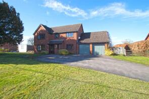 Yew Tree House, Monkland Village Road, Leominster HR6 9DB