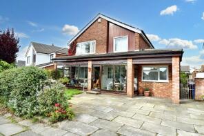 45, Langdale Drive, Bury BL9 8HP