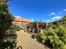 32, Meadow Way, Maidenhead SL6 0DS