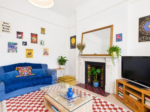 Flat To Rent