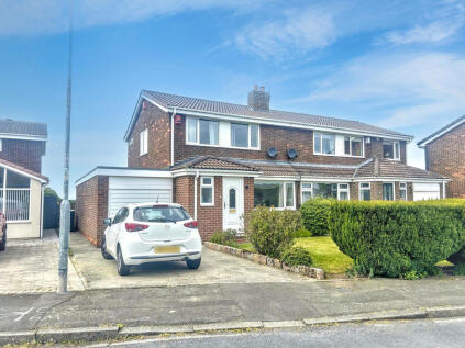 Bryans Leap, Burnopfield, Newcastle upon Tyne, Durham, NE16 6BP