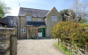 Mushroom House, Eastleach Road Adjacent Williamstrip Park, Cirencester GL7 3NA