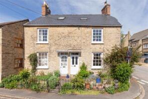 1, Bath Cottages, Fishers Lane, Chipping Norton OX7 3RY