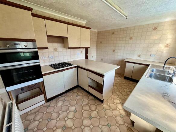 Kitchen Image.jpg