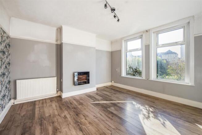 Living Room.jpg