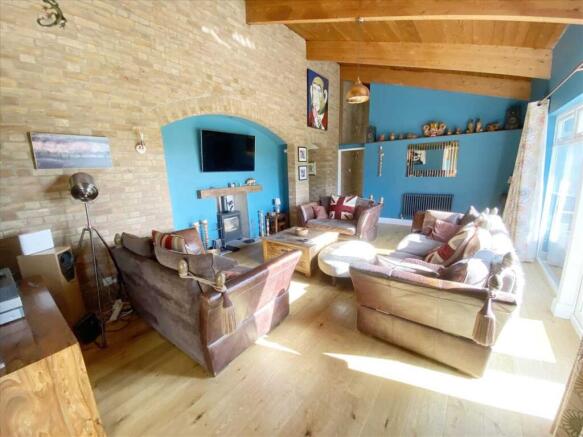 Lounge:
