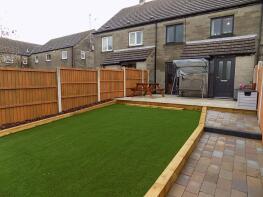 8, The Hallsteads, Ashbourne DE6 1JT